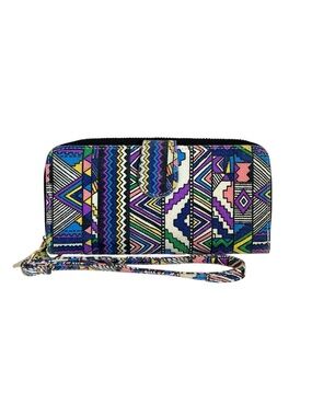 NWOT LoveShe Vibrant Tribal Print Wristlet Wallet